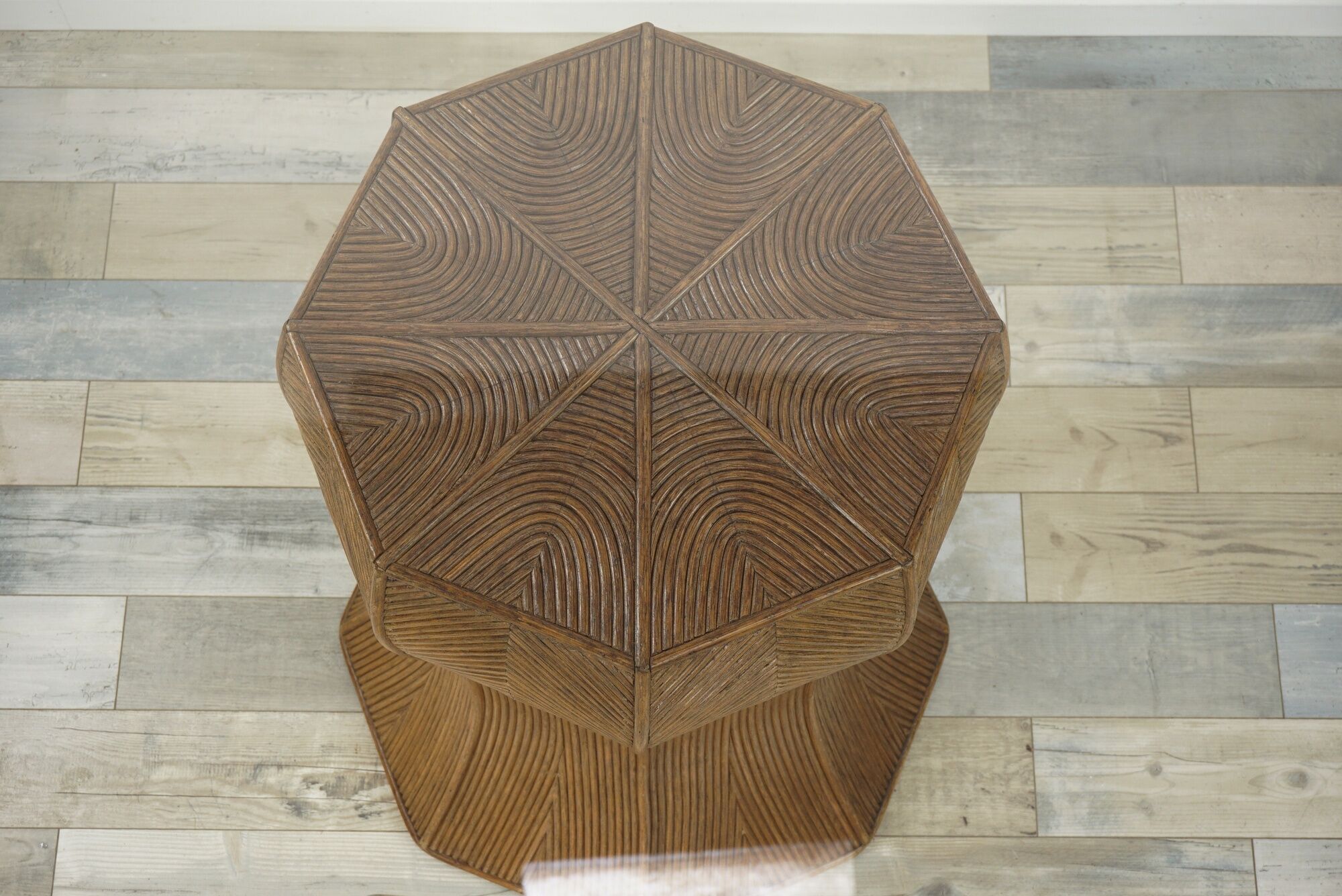 Italian design dining table from the 60/70