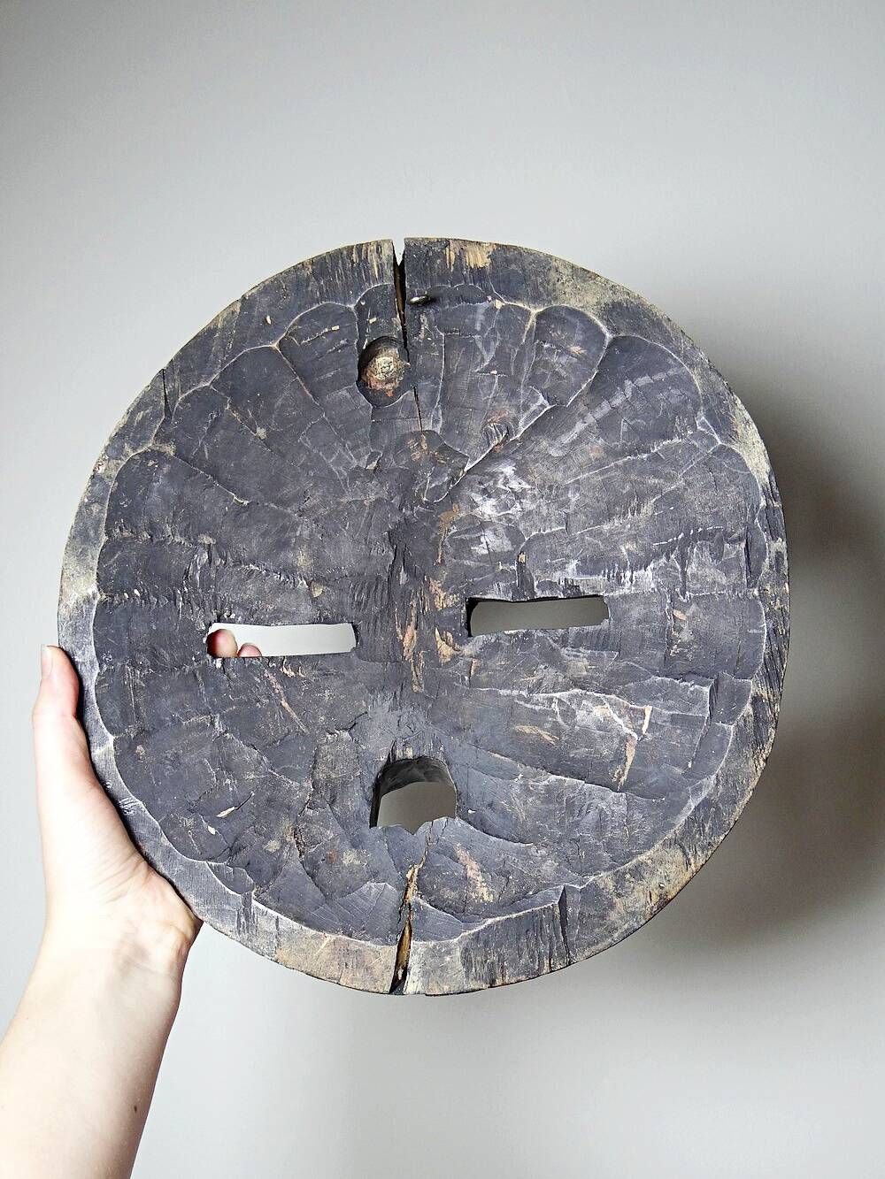 Masque Lune Africain Att. Luba/Baluba, Congo RDC, bois sculpté, perles