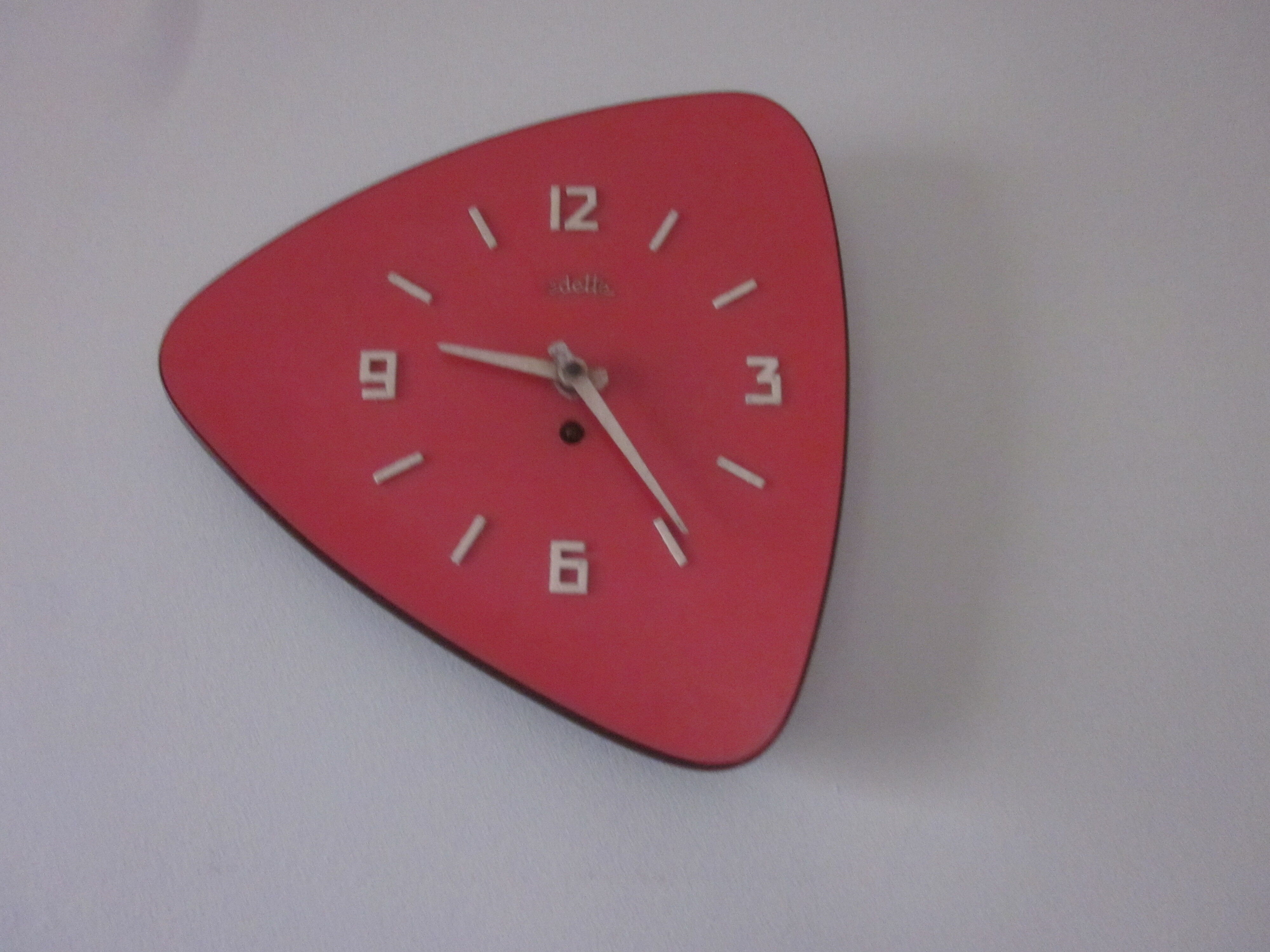 Vintage clock in formica
