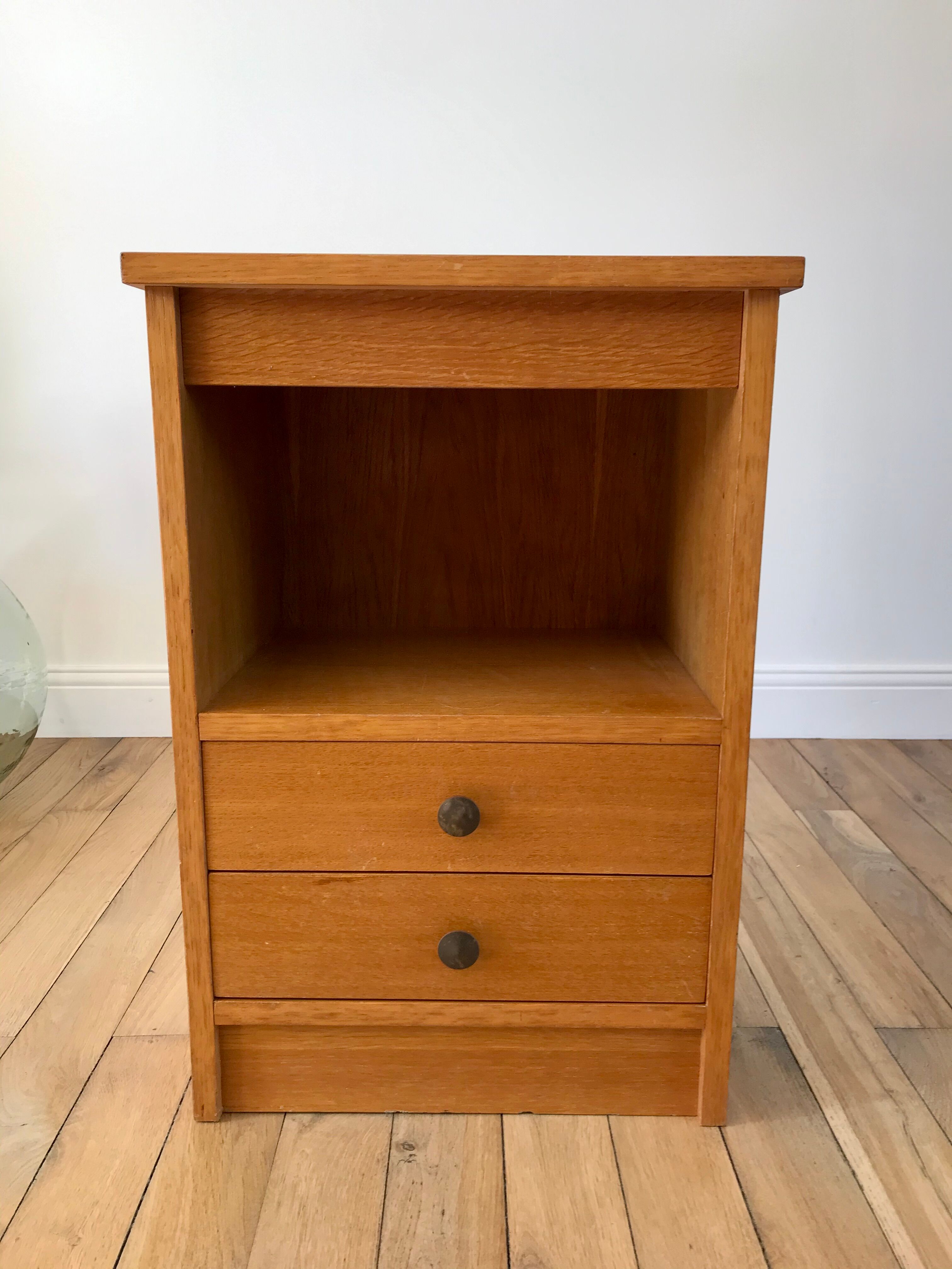 Storage in oak veneer 50s