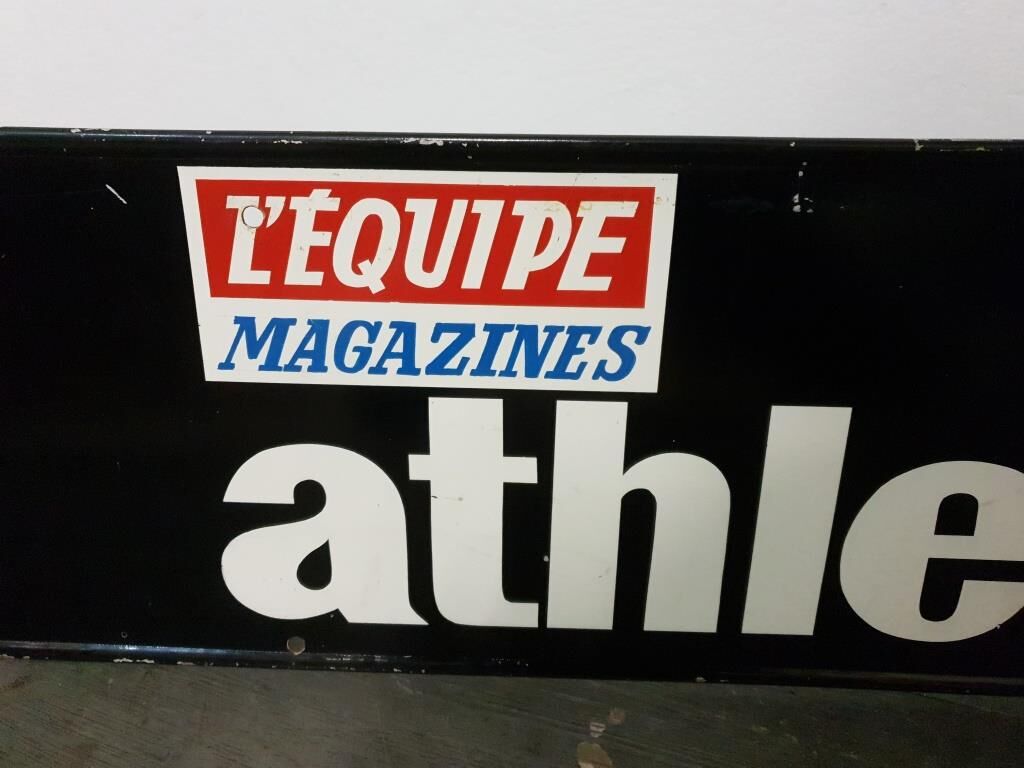 Equipe Magazine advertising plate