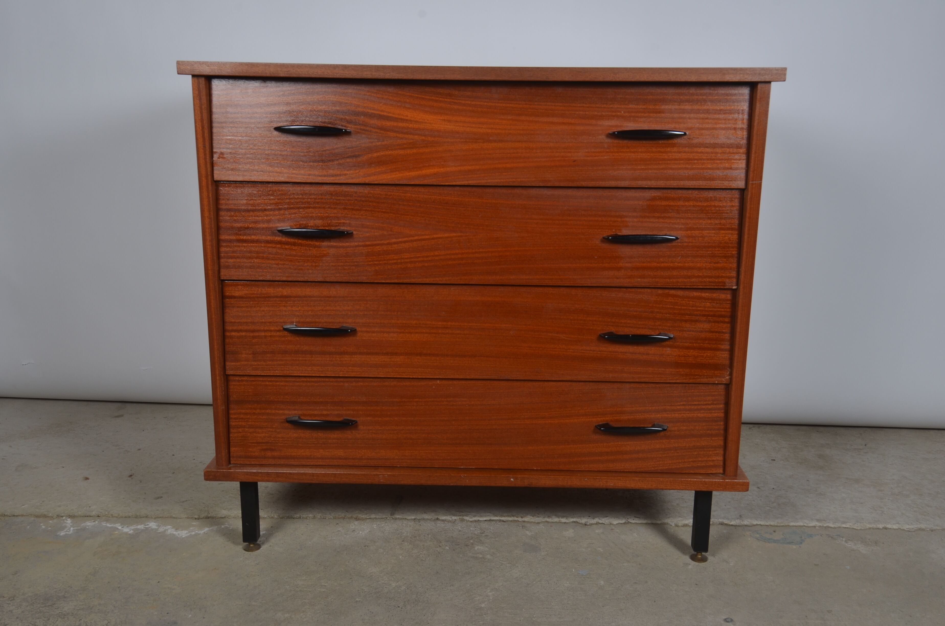 Teak chest of drawers and metal feet
