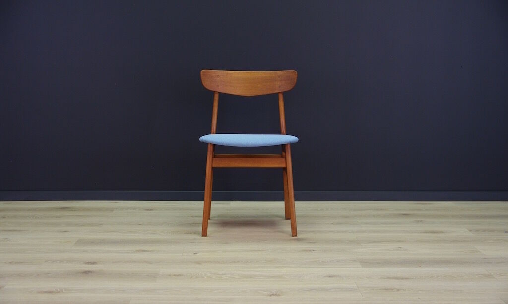 Set of 4 retro chairs from the 1960s
