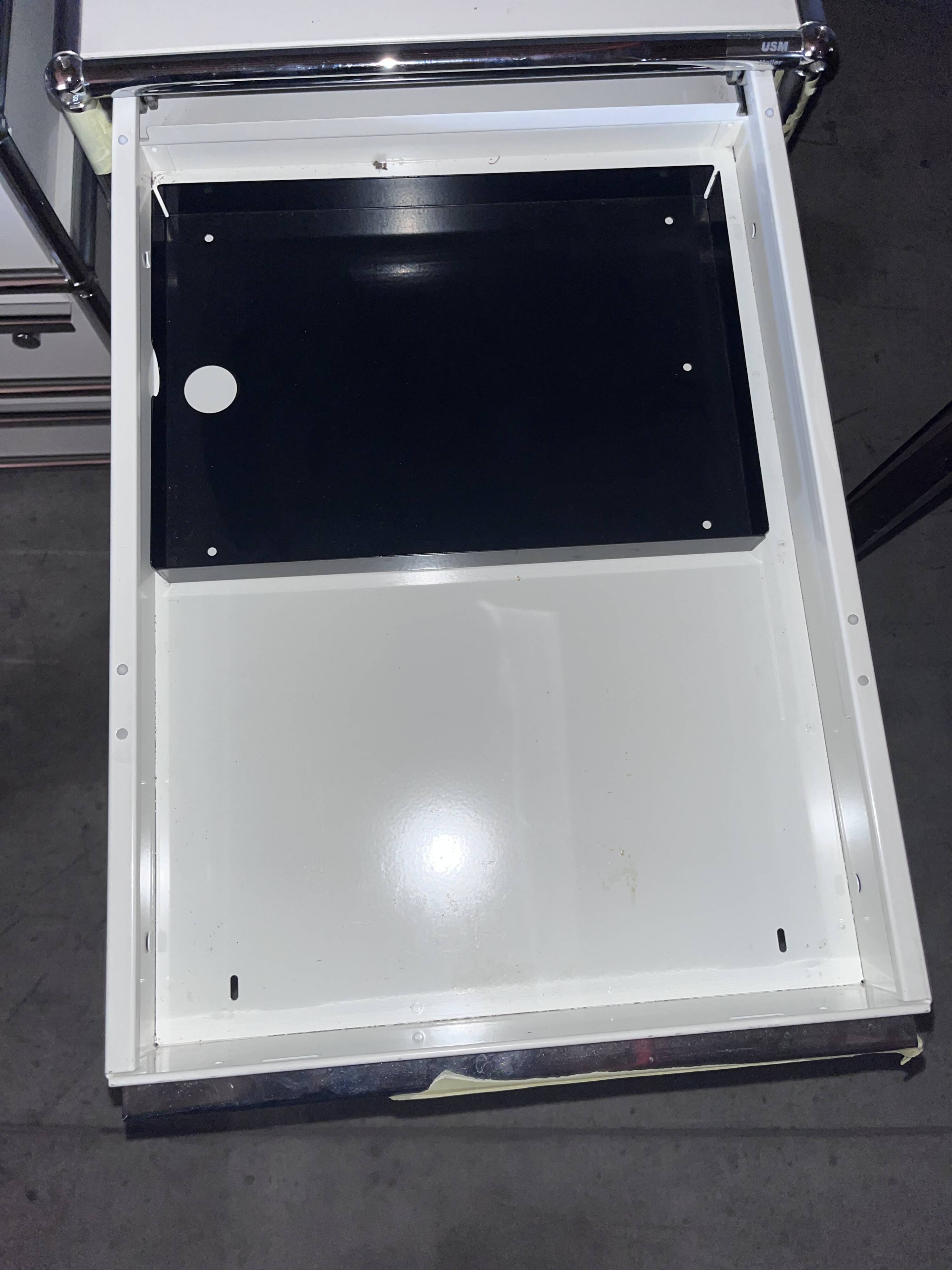 USM HALLER storage box