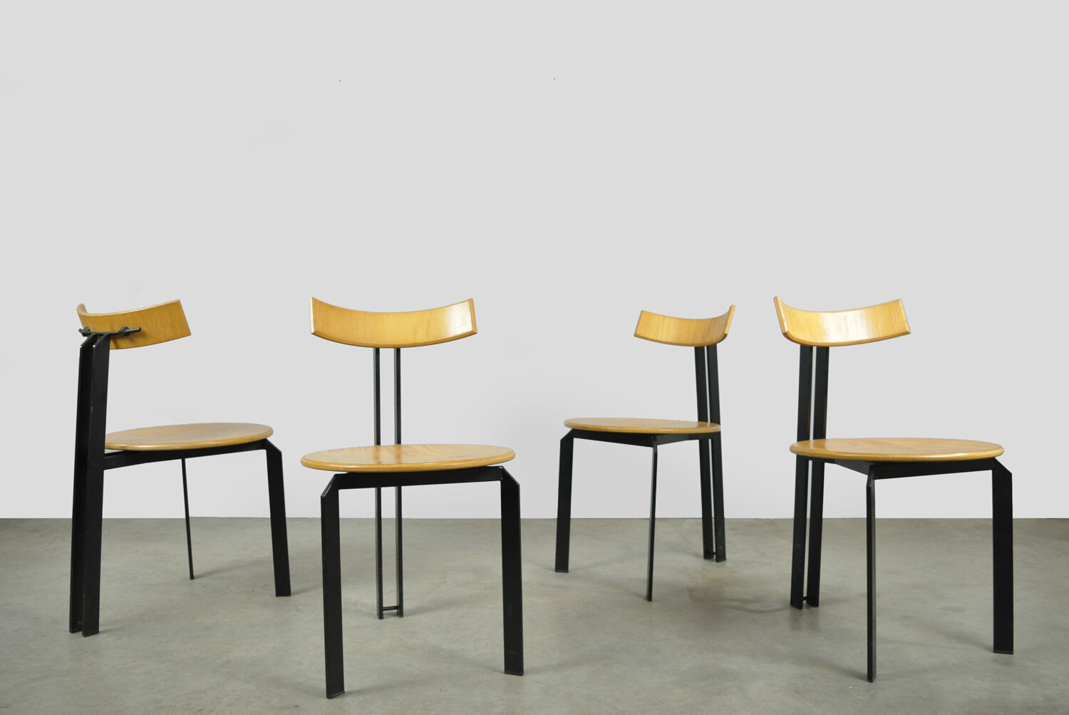 Dutch post modern dining chairs, harvink, 1980s