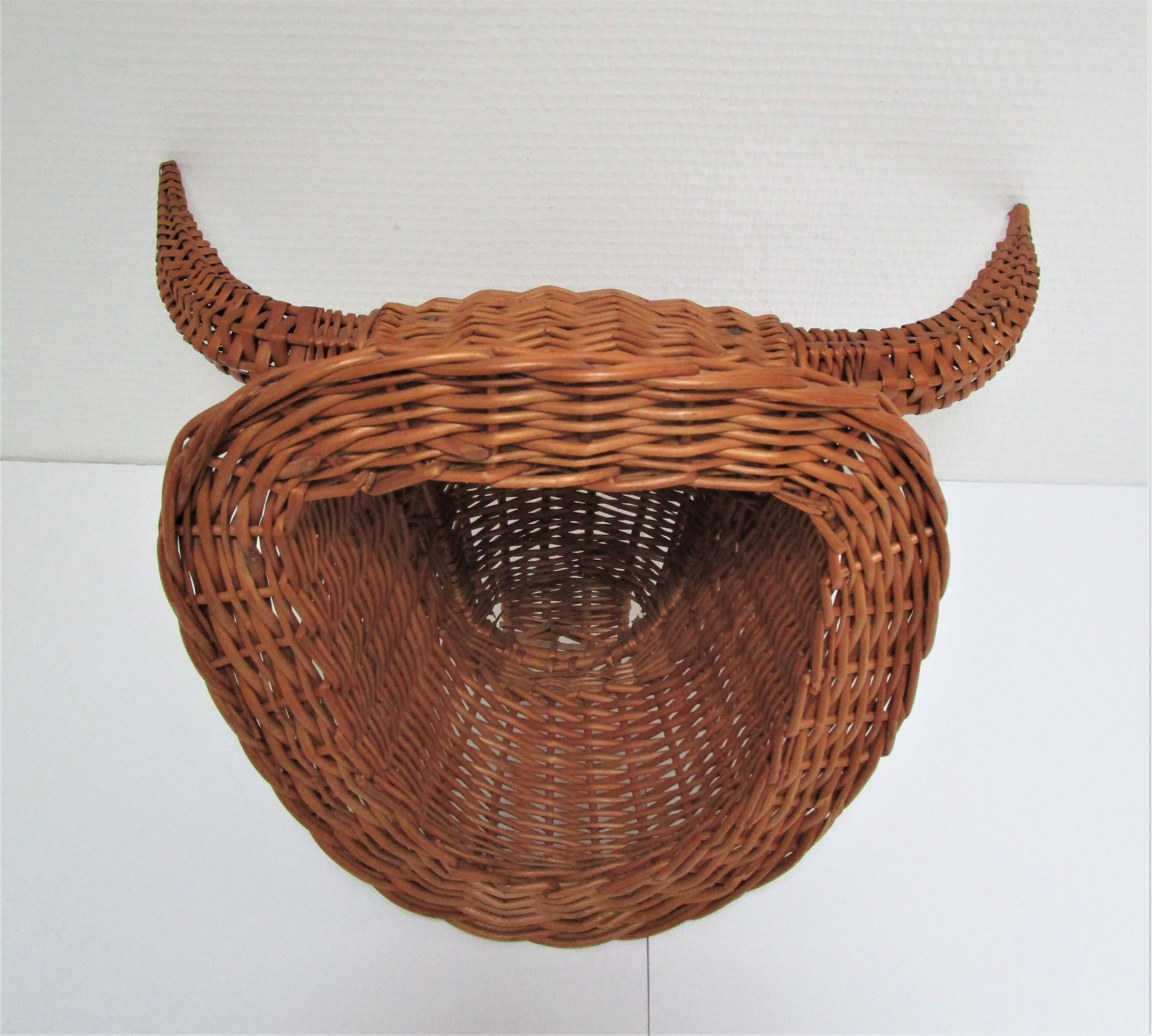 Bull head minotaur wicker vintage 60s-70s