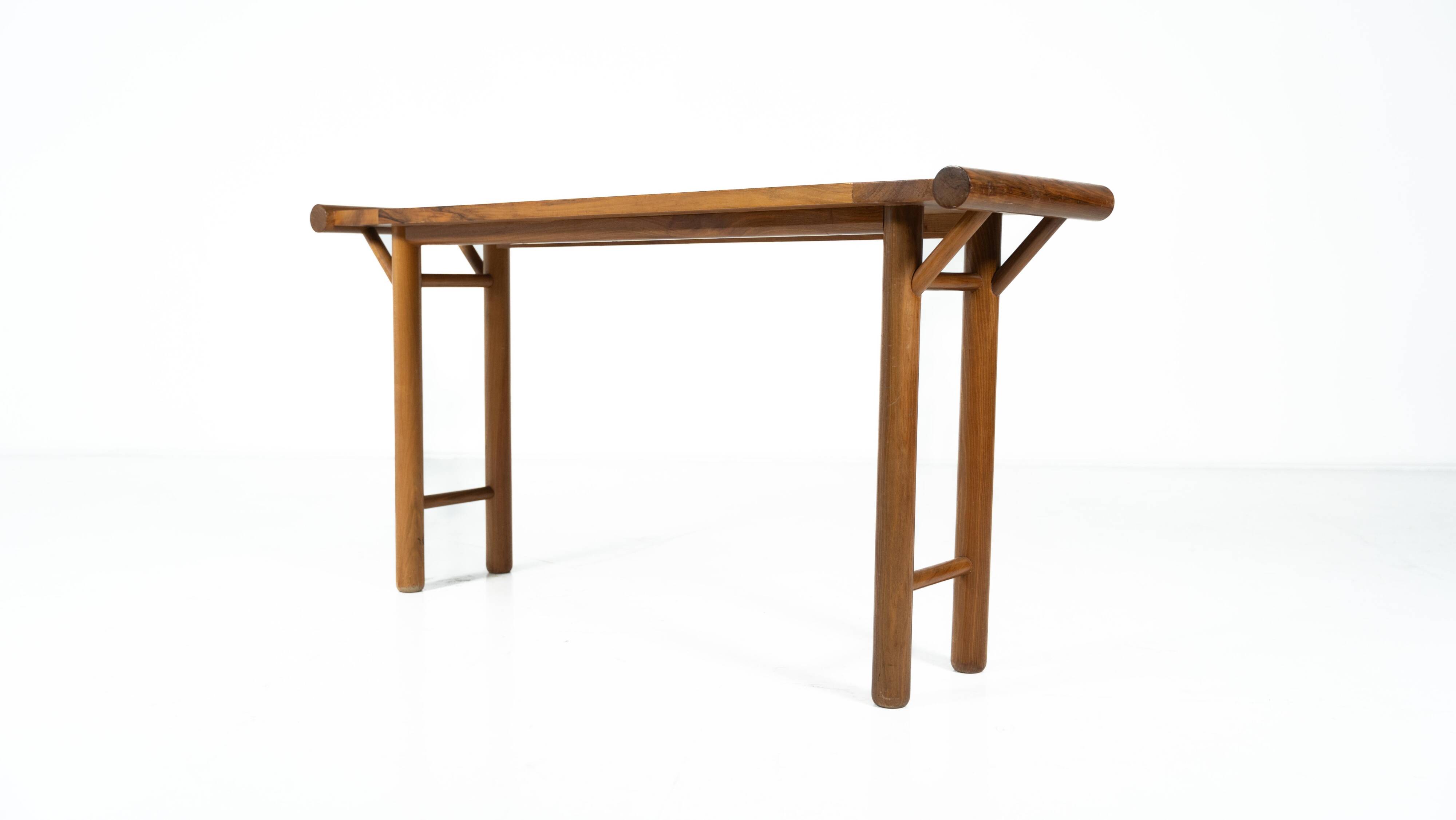 Mid-century console, walnut, Italy, 1970s