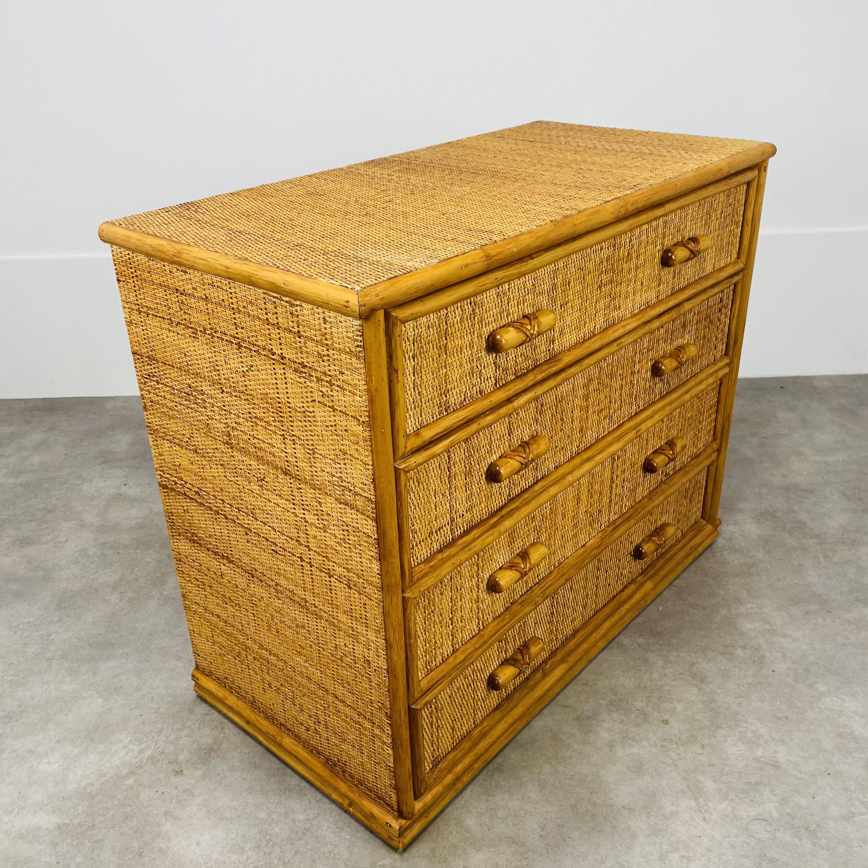 Commode rotin vintage