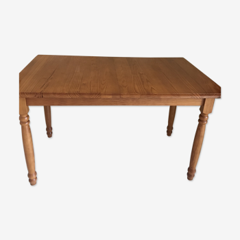 Pine table