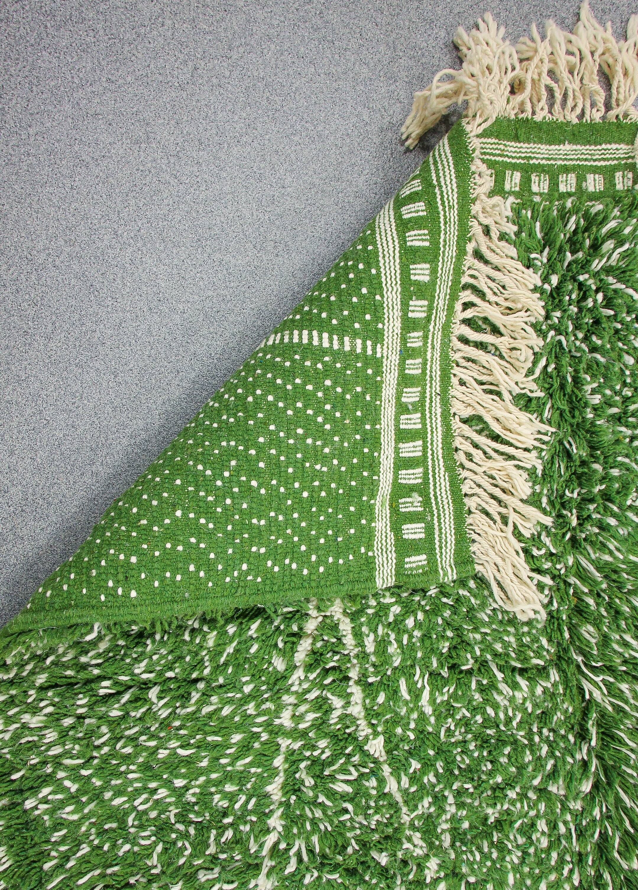 Berber carpet Beni Ouarain unique plant green 170x272cm
