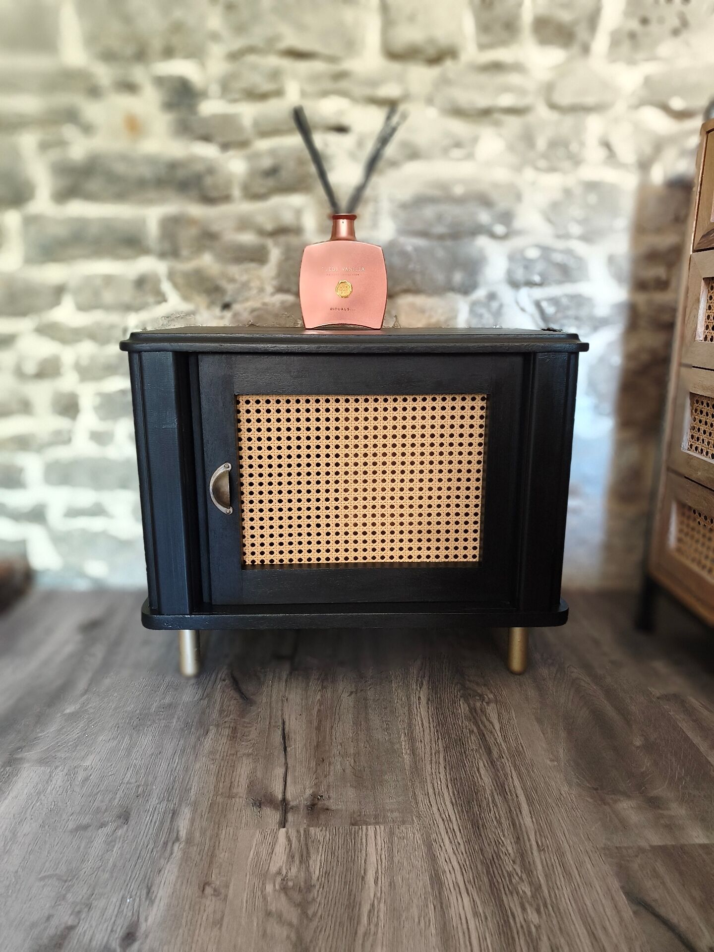Meuble vinyle en bois