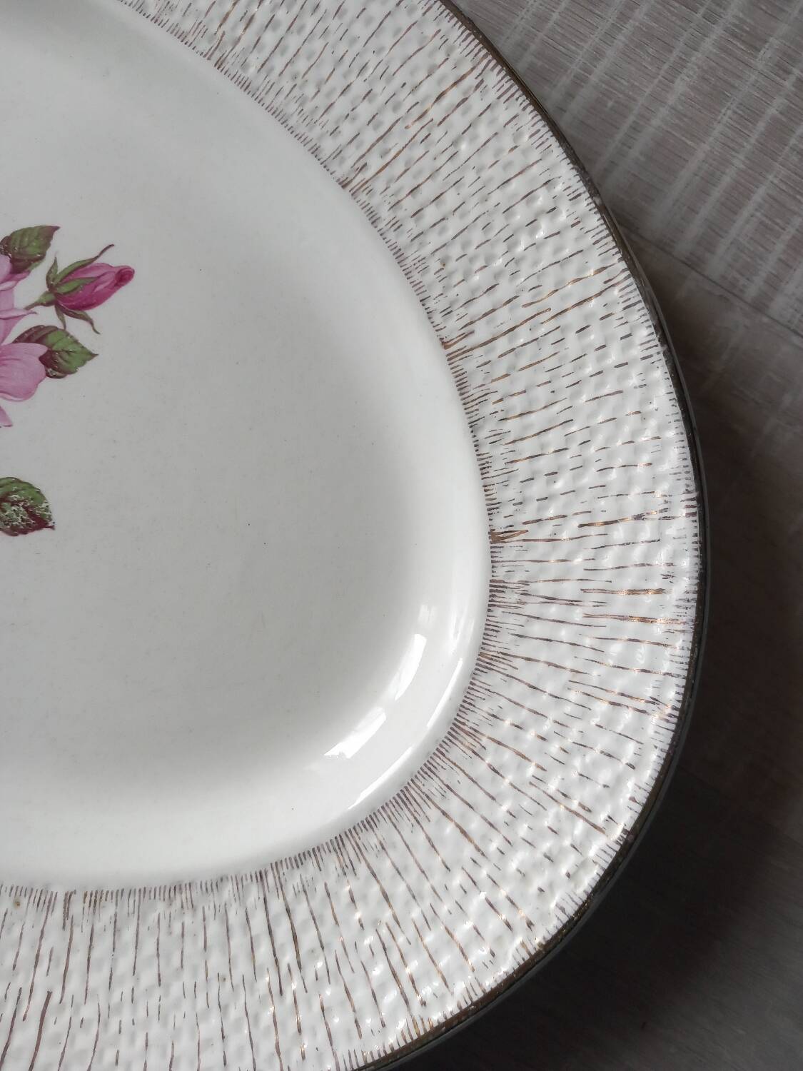 Old dish Digoin Sarreguemines