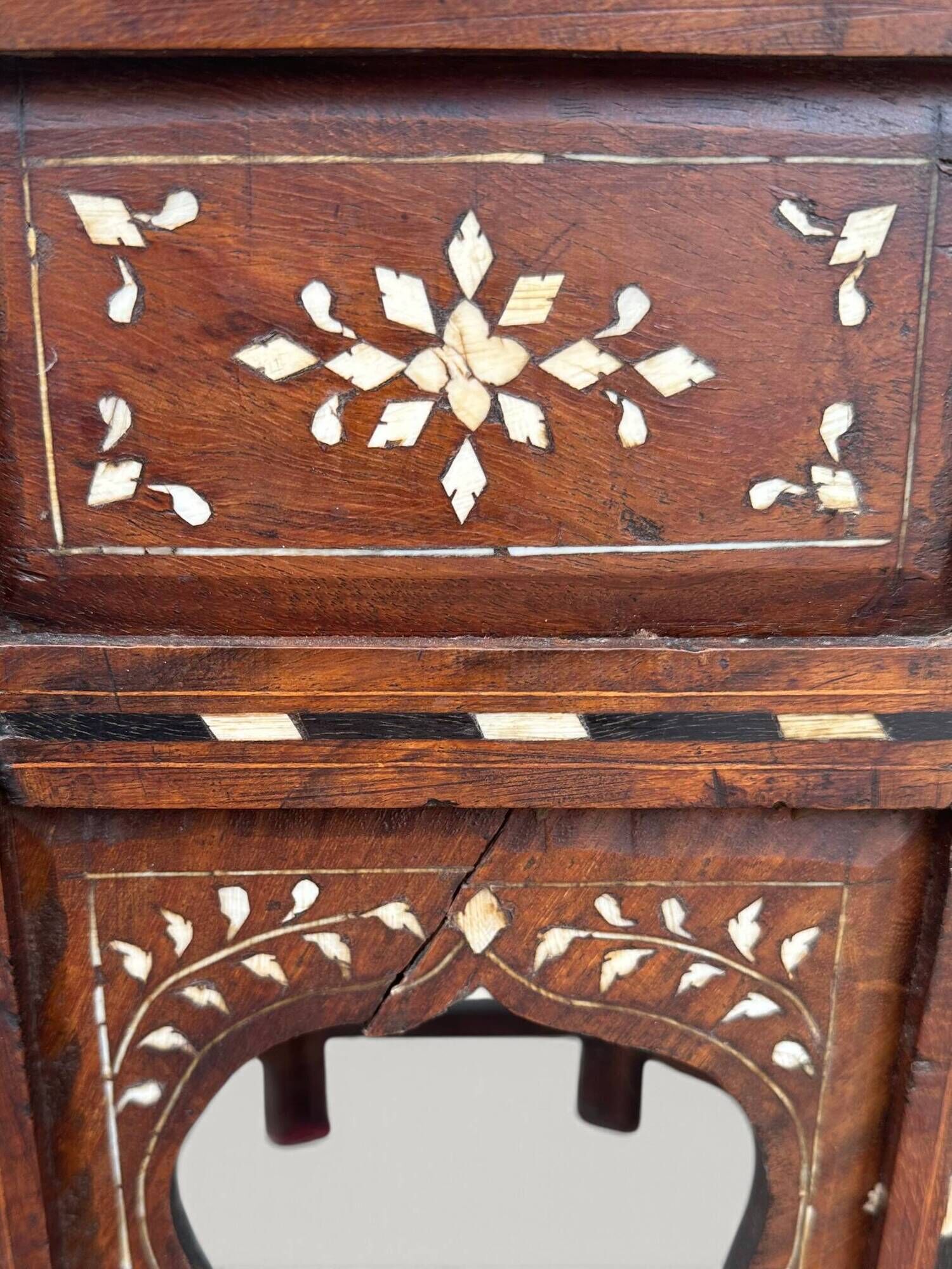 Hoshiarpur octagonal side table, rosewood, mother-of-pearl and bone, 1880