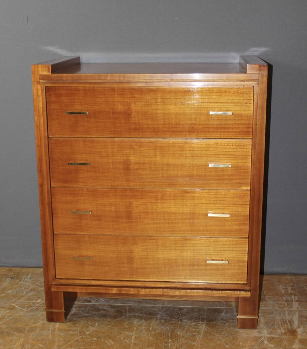 Commode design circa 1970
