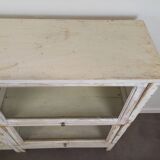 Patinated display cabinet