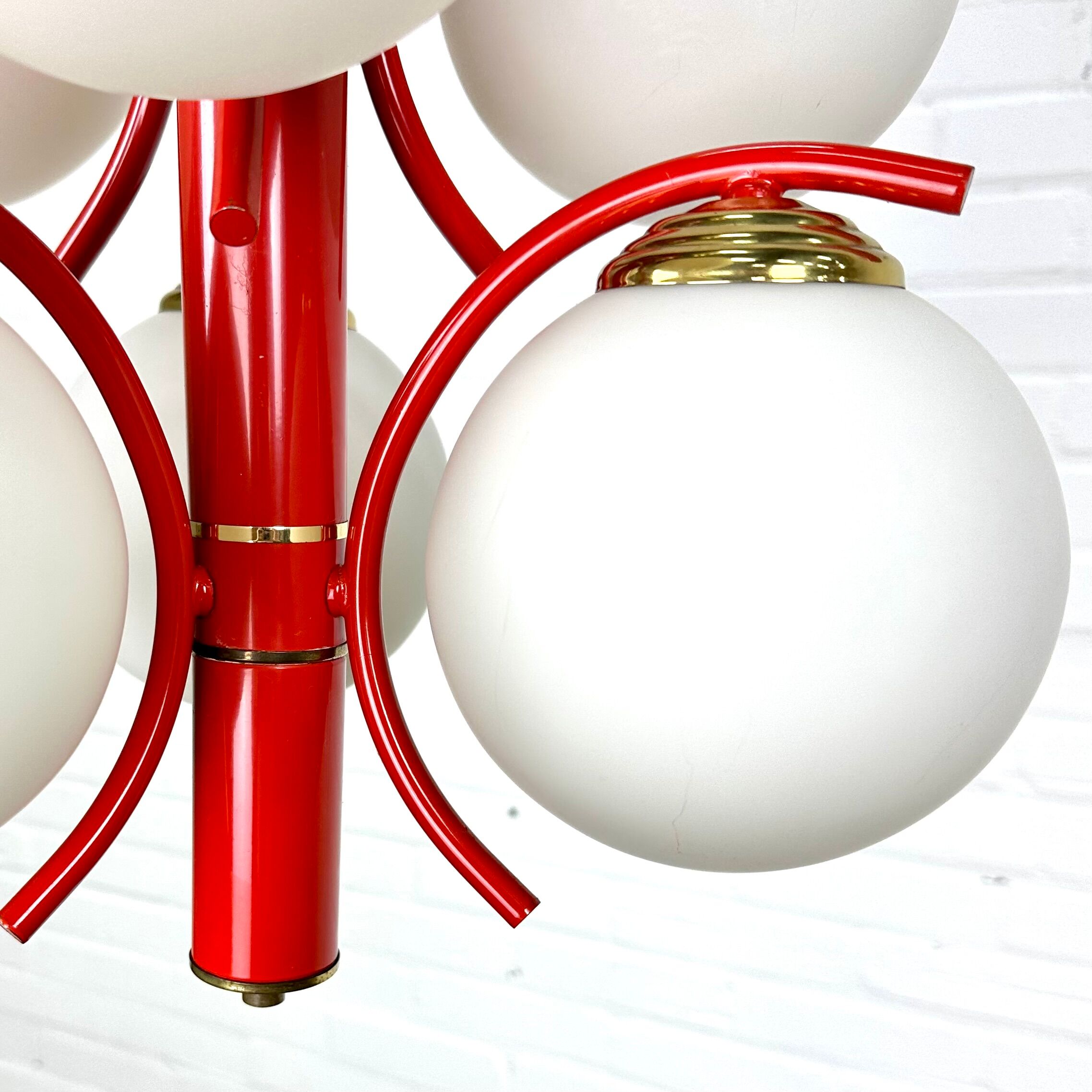 Richard Essig space age design lampe suspendue rouge