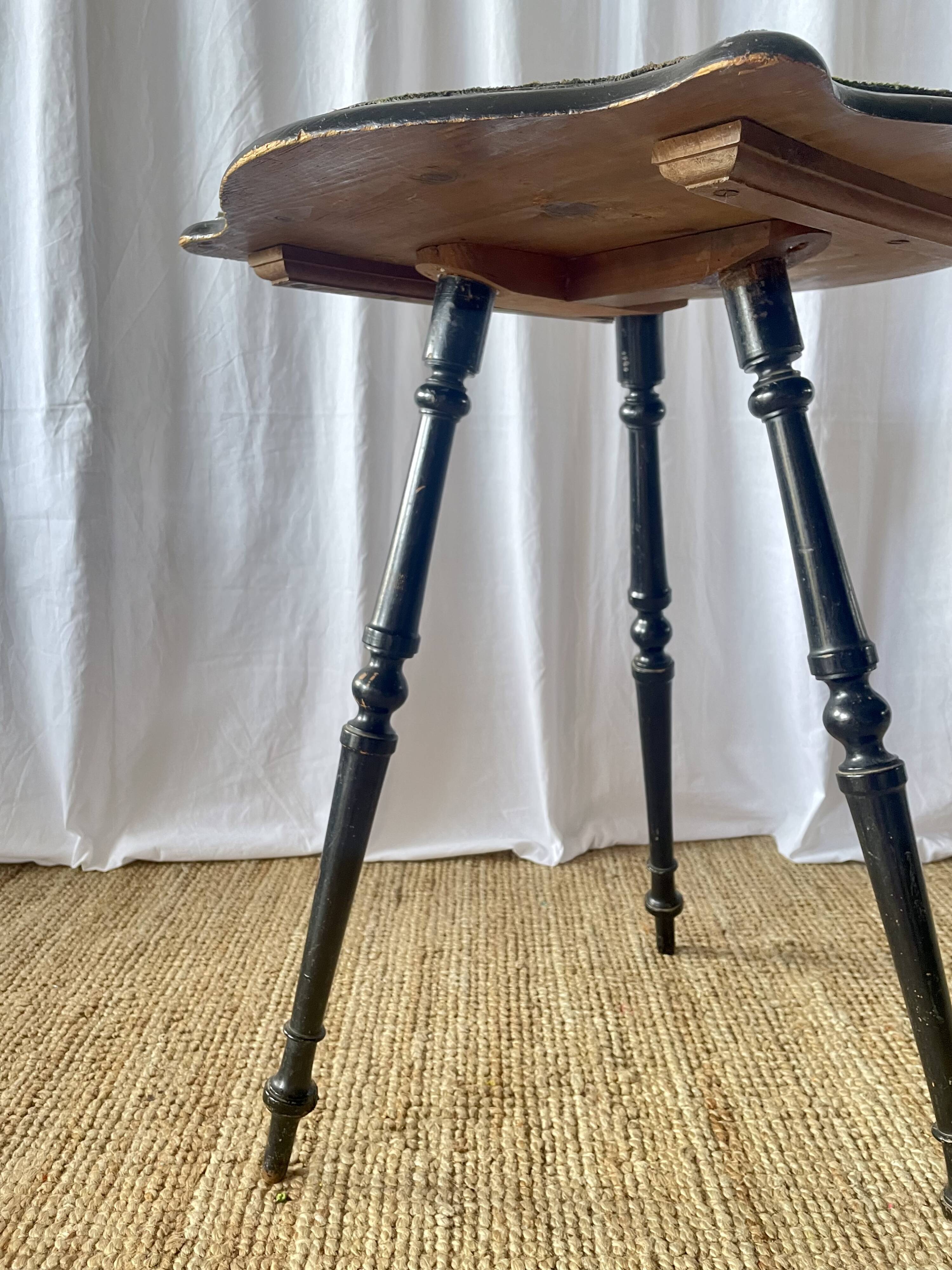 Tripod gueridon in the Napoleon III style