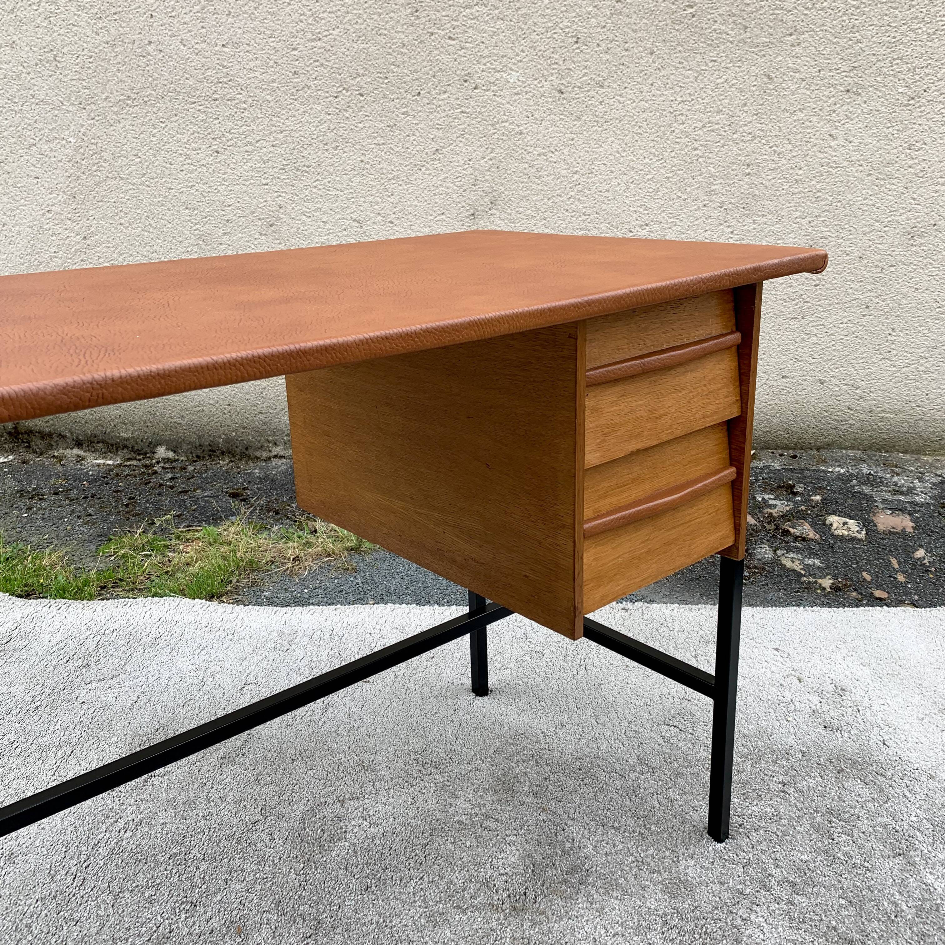 Desk with 2 drawers, leather top, Havana, 1950.