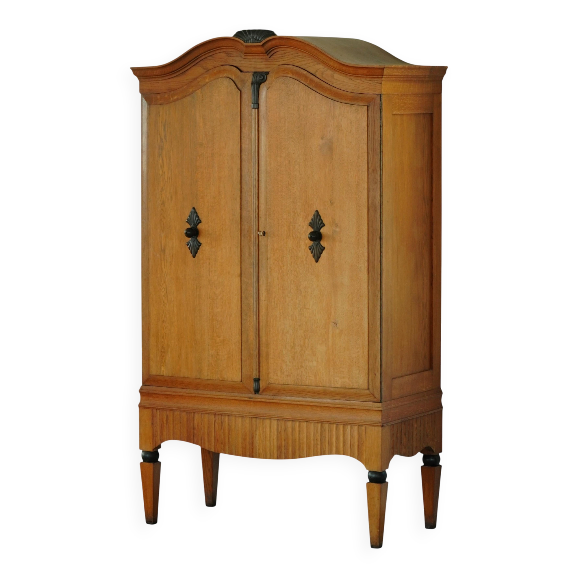 Early 20th century, Art Deco sideboard in Danish oak with hand-carved details, 1930s.