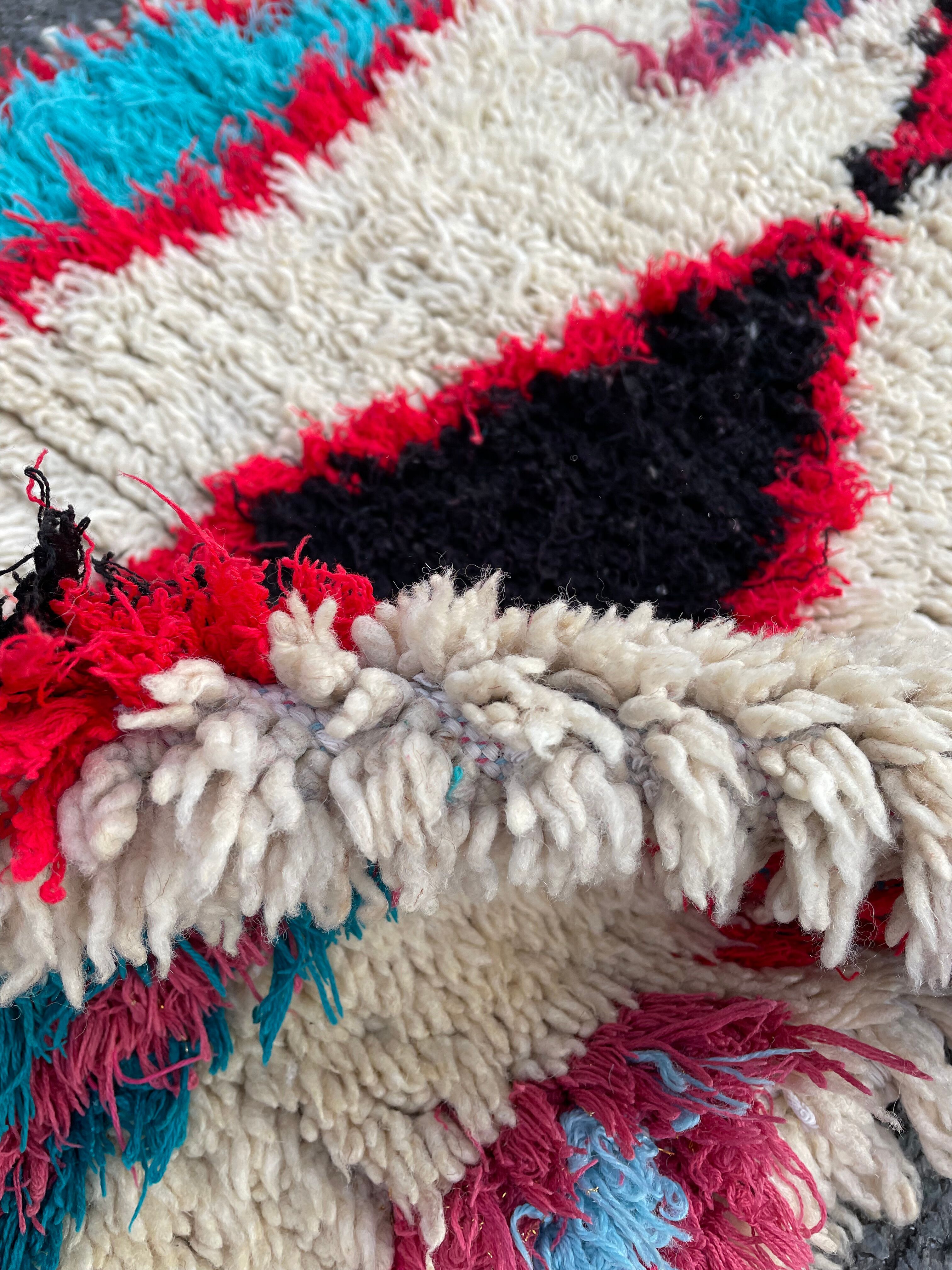 Vintage azilal berber carpet 75x180 cm