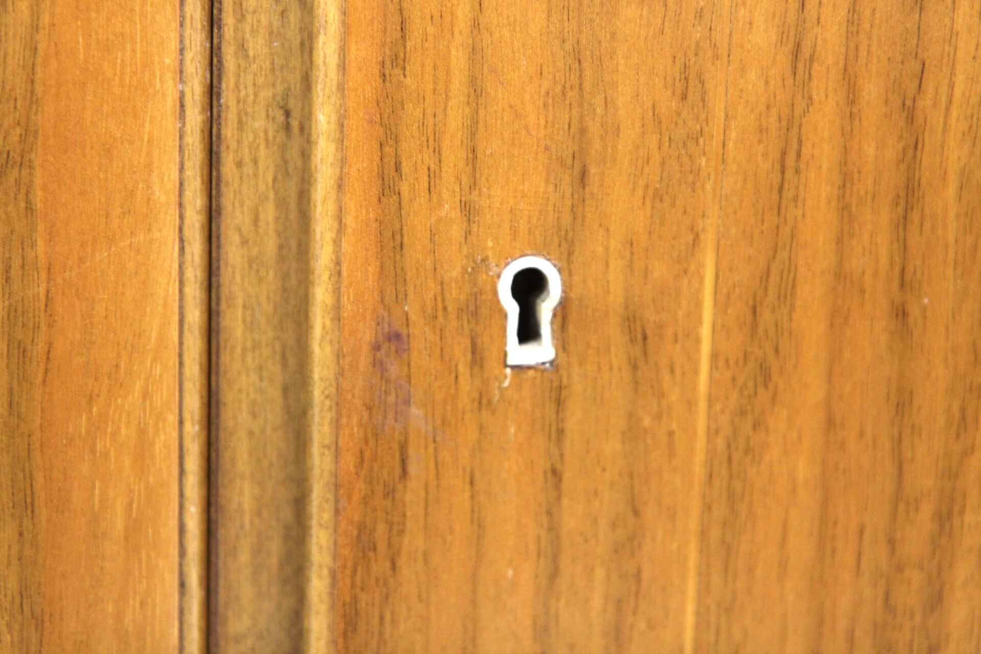 Scandinavian enfilade in walnut, Swedish modern, Sweden, 1940.