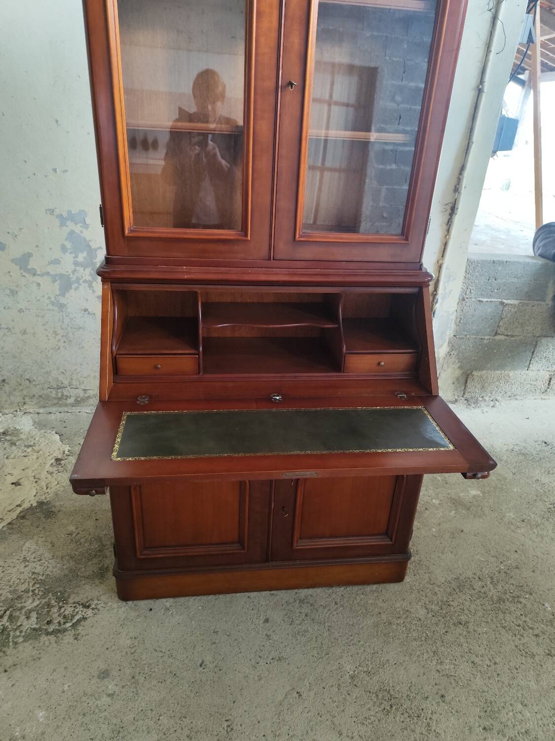 Secretary furniture