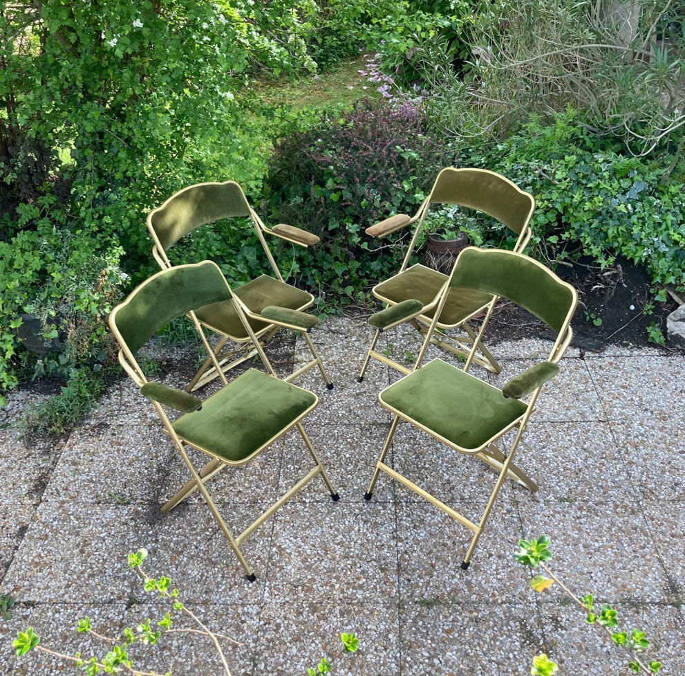 Set of 4 vintage folding armchairs in green velvet