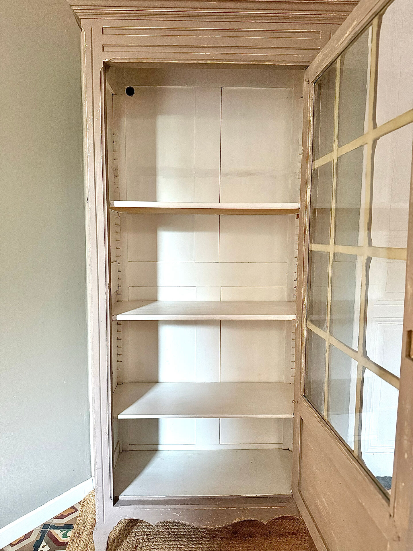 Antique Parisian display cabinet