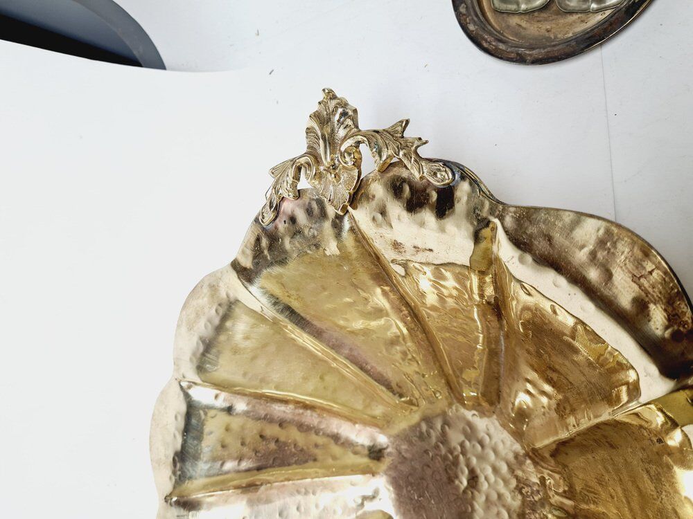 Art Deco hammered bowl on stand, Germany, 1930s