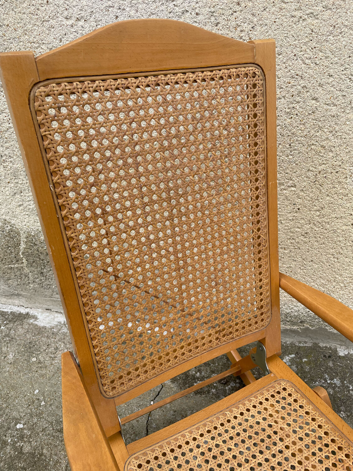 Rocking chair pliant avec cannage