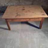 Table basse de ferme