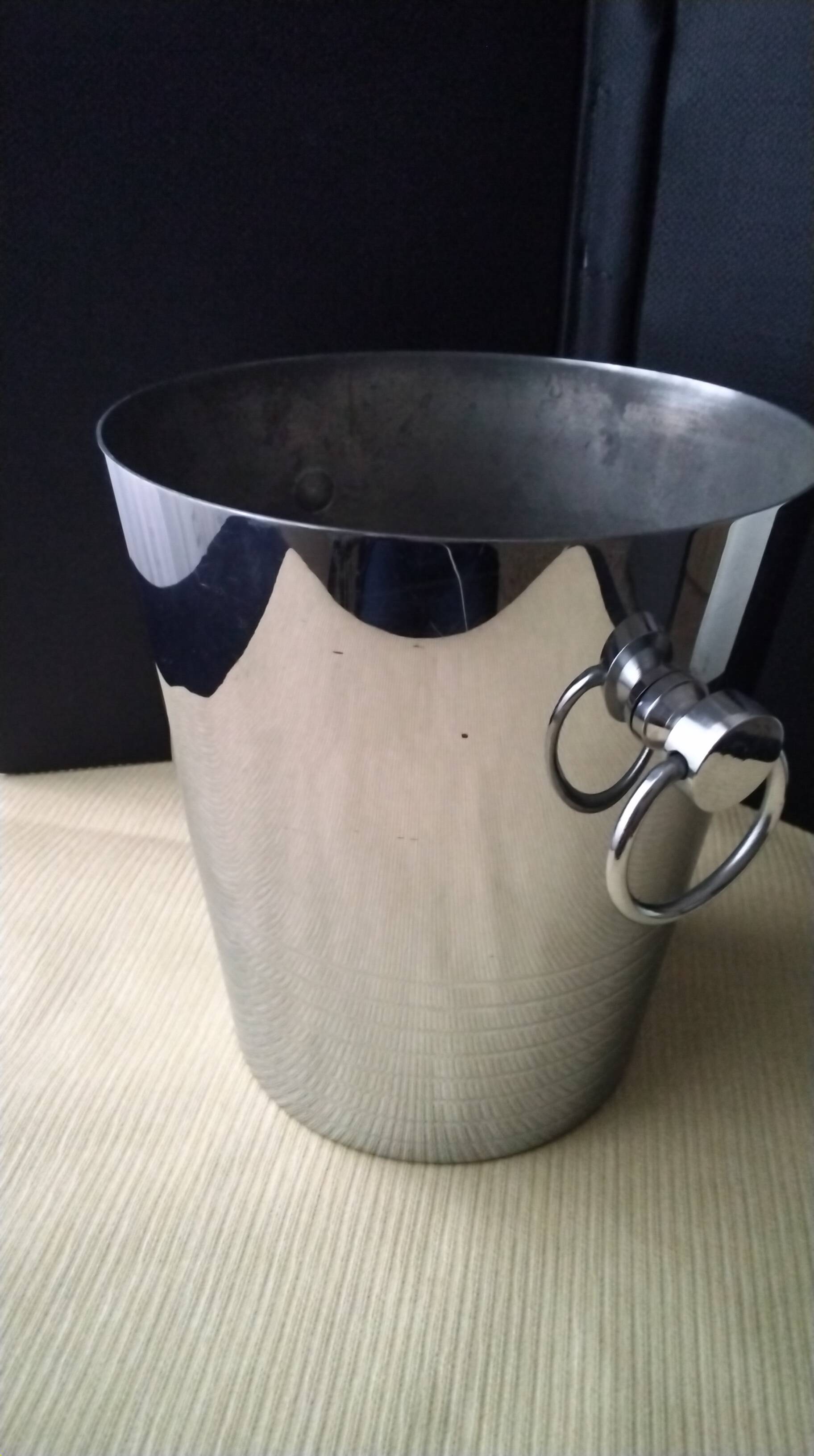 Chrome-plated steel champagne bucket by André Leroy