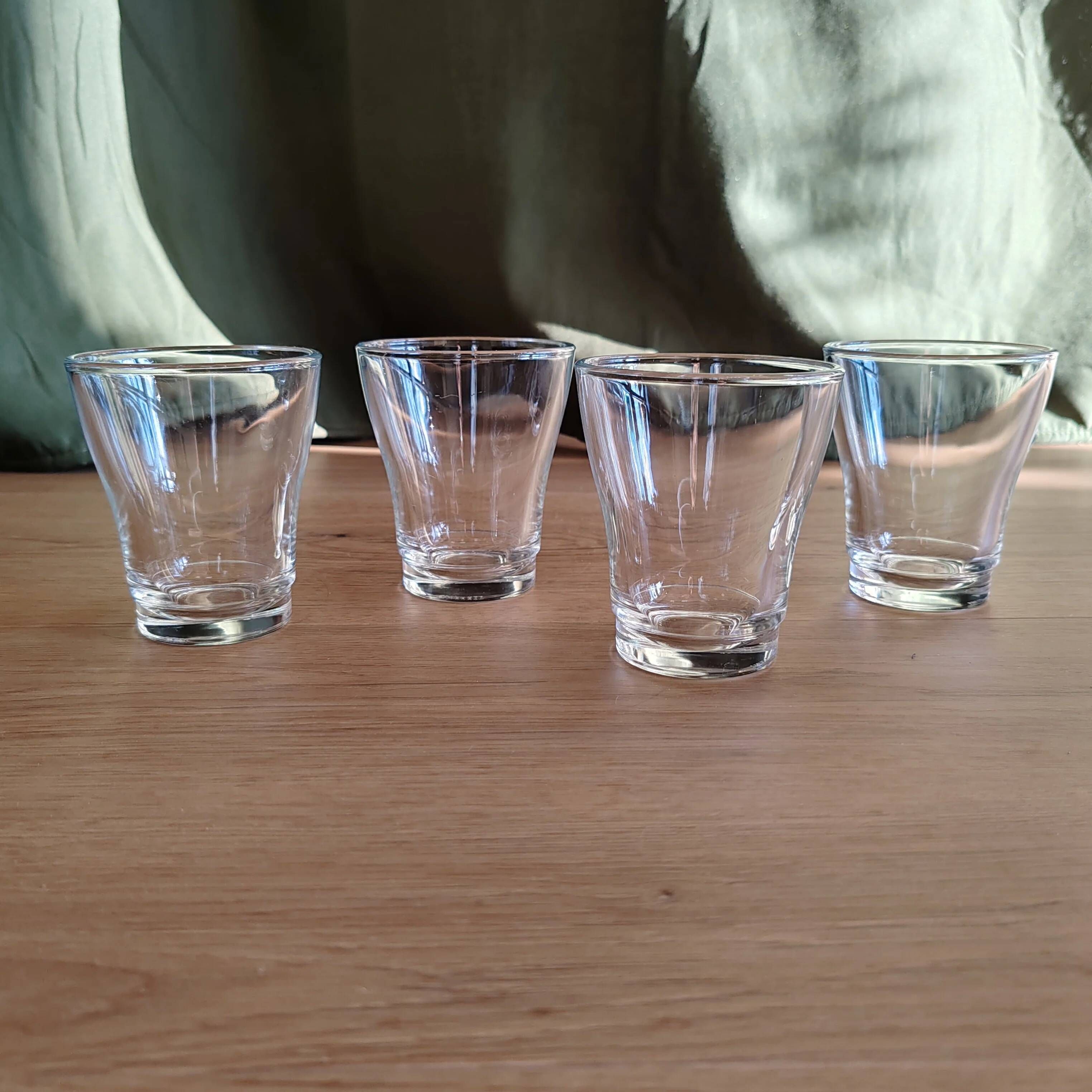Set of four glasses