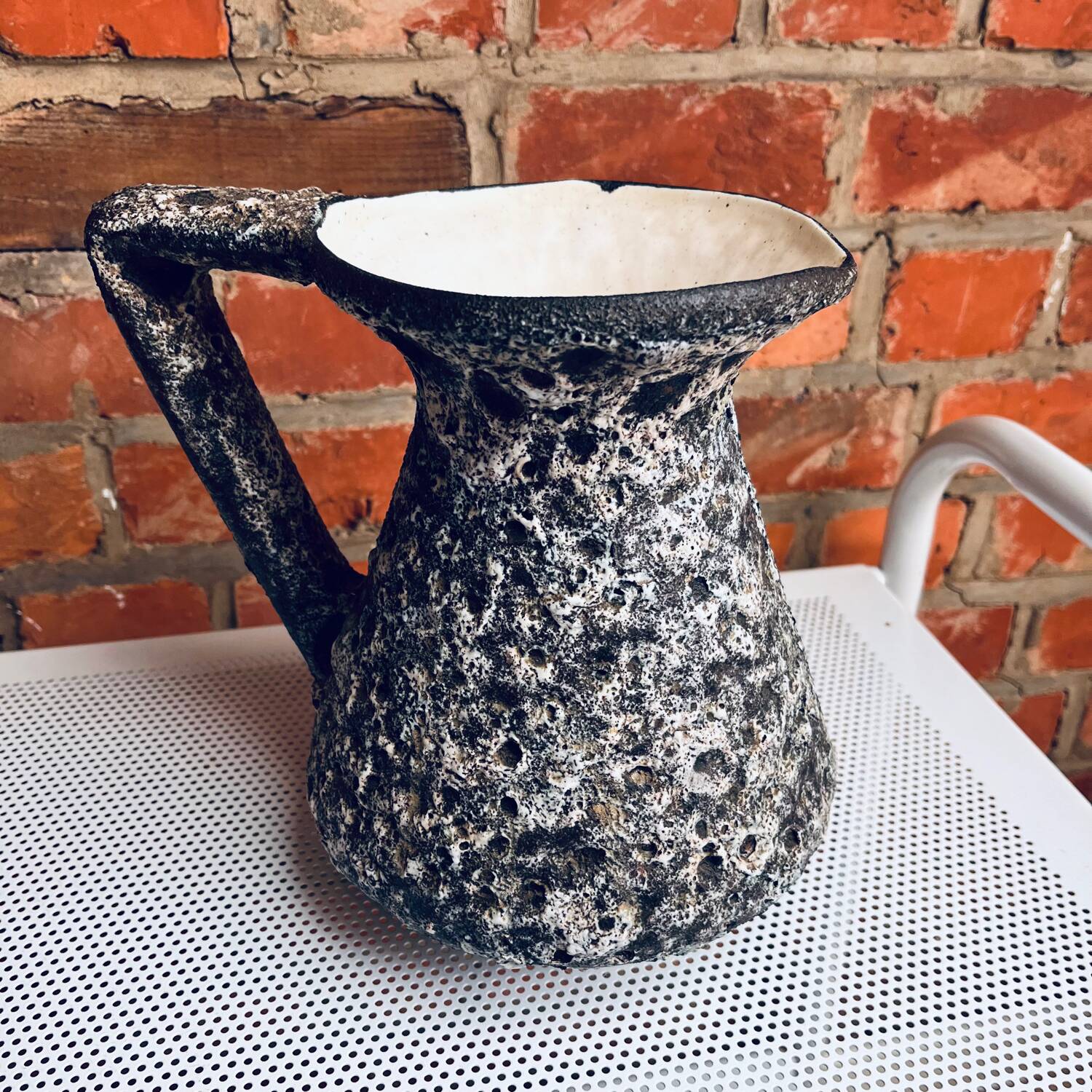 Vase fat lava par Alain Rufas Vallauris 1960’s