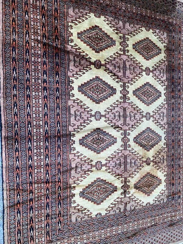 Pakistani vintage carpet 160x208 cm