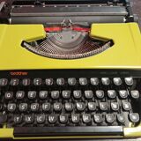 Machine à écrire Brother Deluxe 220 Clavier QWERTZ