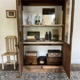 Armoire vitrée