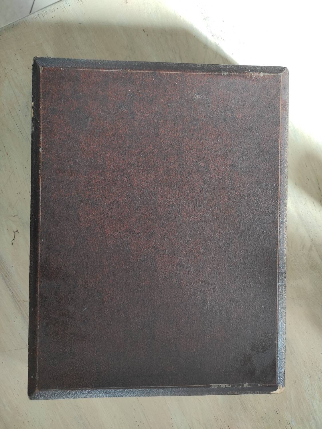 Ménagère de 37 couverts modèle filet, Argenterie