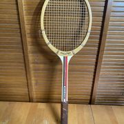 Vintage tennis racket hilton master wood + vintage cover