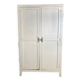 White parisian cabinet