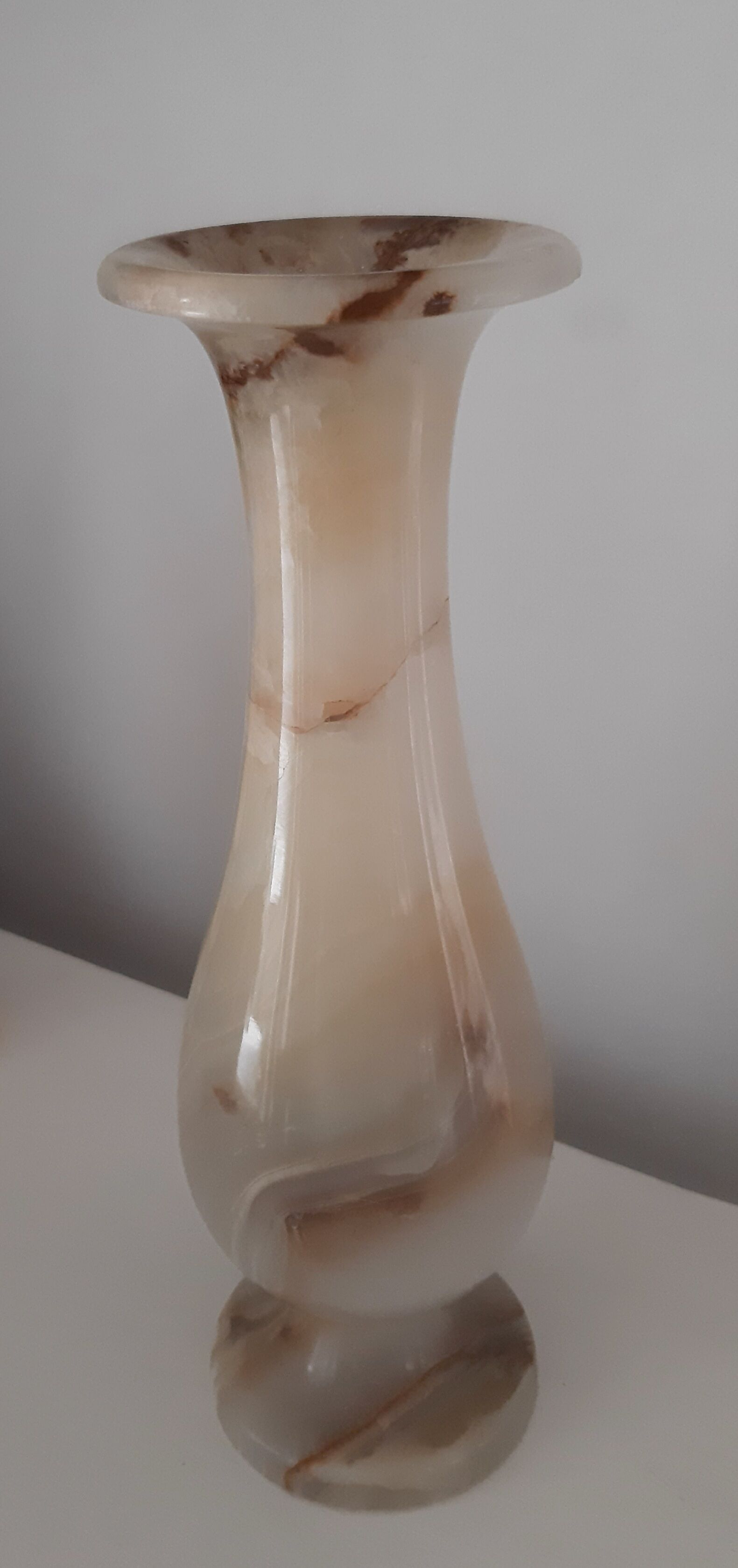 Vase marbre onyx