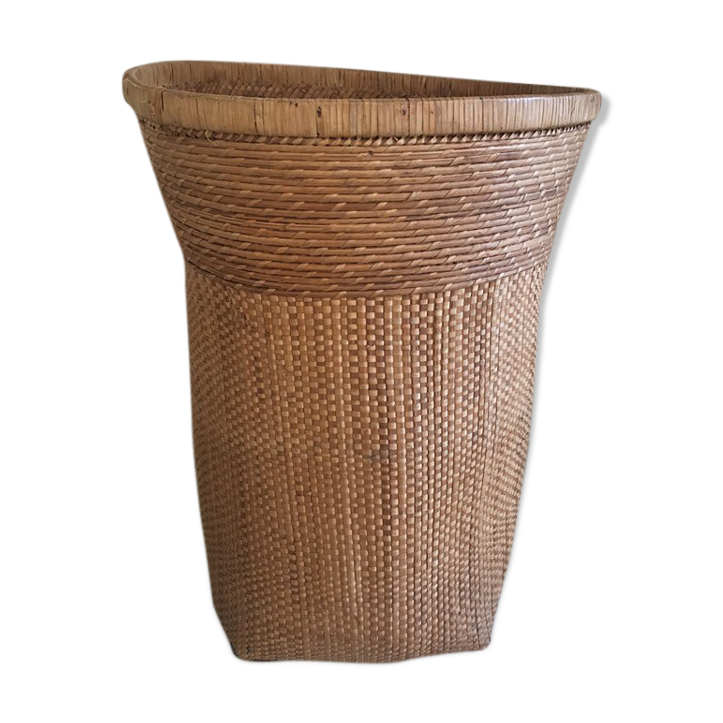 Basket with ethnic style