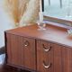 Coiffeuse vintage mid-century en teck (Meredew)