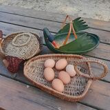 Lot of 4 baskets in baskets