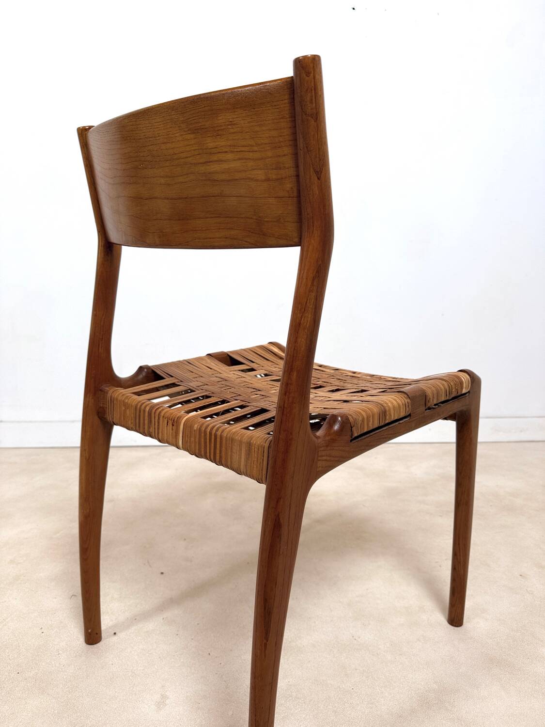 Set of 6 Gessef chairs model "Havana"