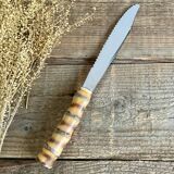 Bread knife with bamboo handle