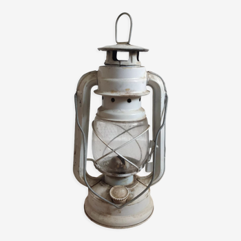 Vintage white retro patina lamp