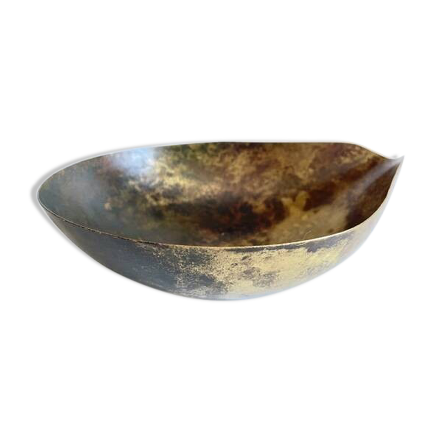 Vintage brass drop-shaped fruit bowl