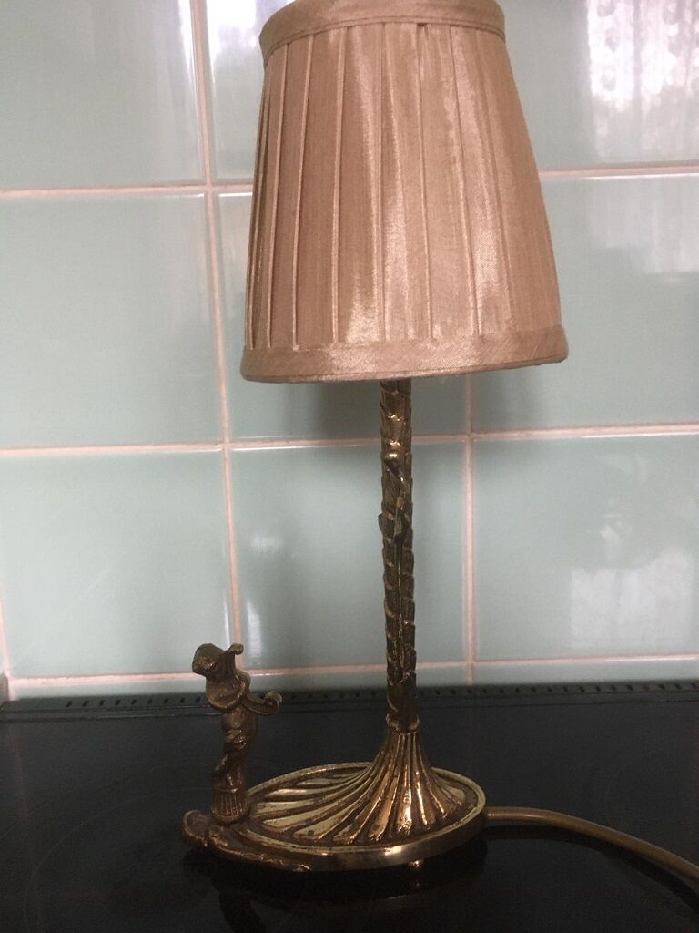 Brass art deco lamp  with putti