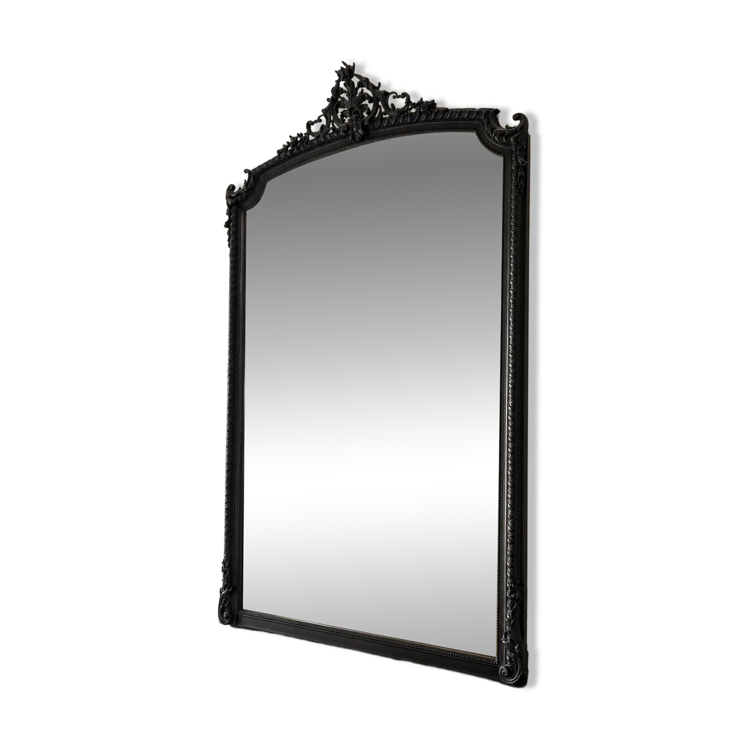 Large antique mirror from the Transition period, with a carved grey frame.